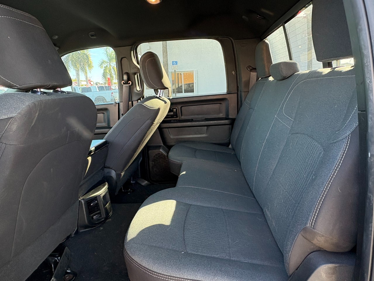 RAM 3500 Tradesman Crew Cab 4WD DRW 2024