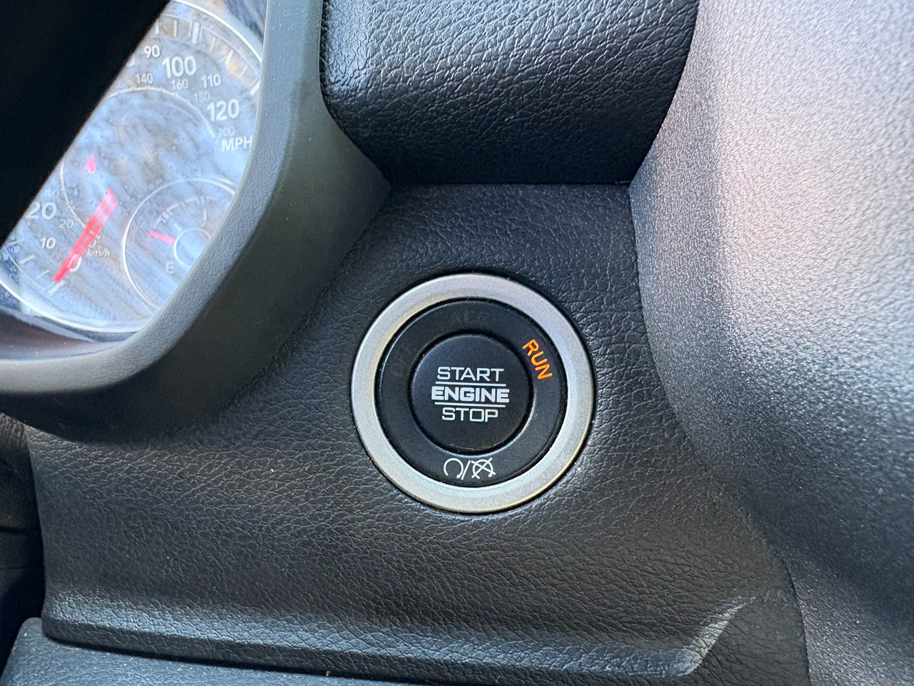 RAM 3500 Tradesman Crew Cab 4WD DRW 2024