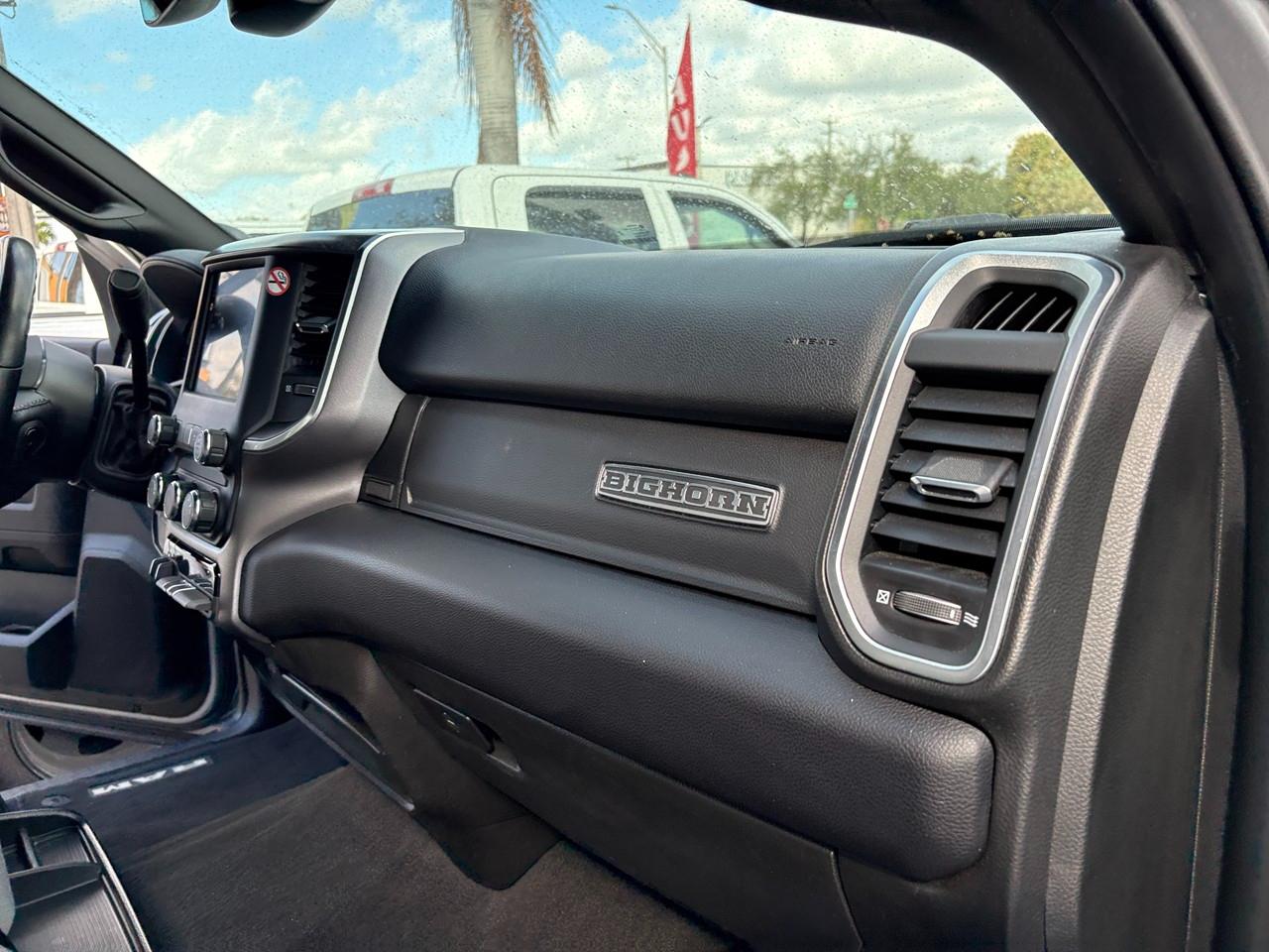 RAM 3500 Big Horn Crew Cab LWB 4WD DRW 2024