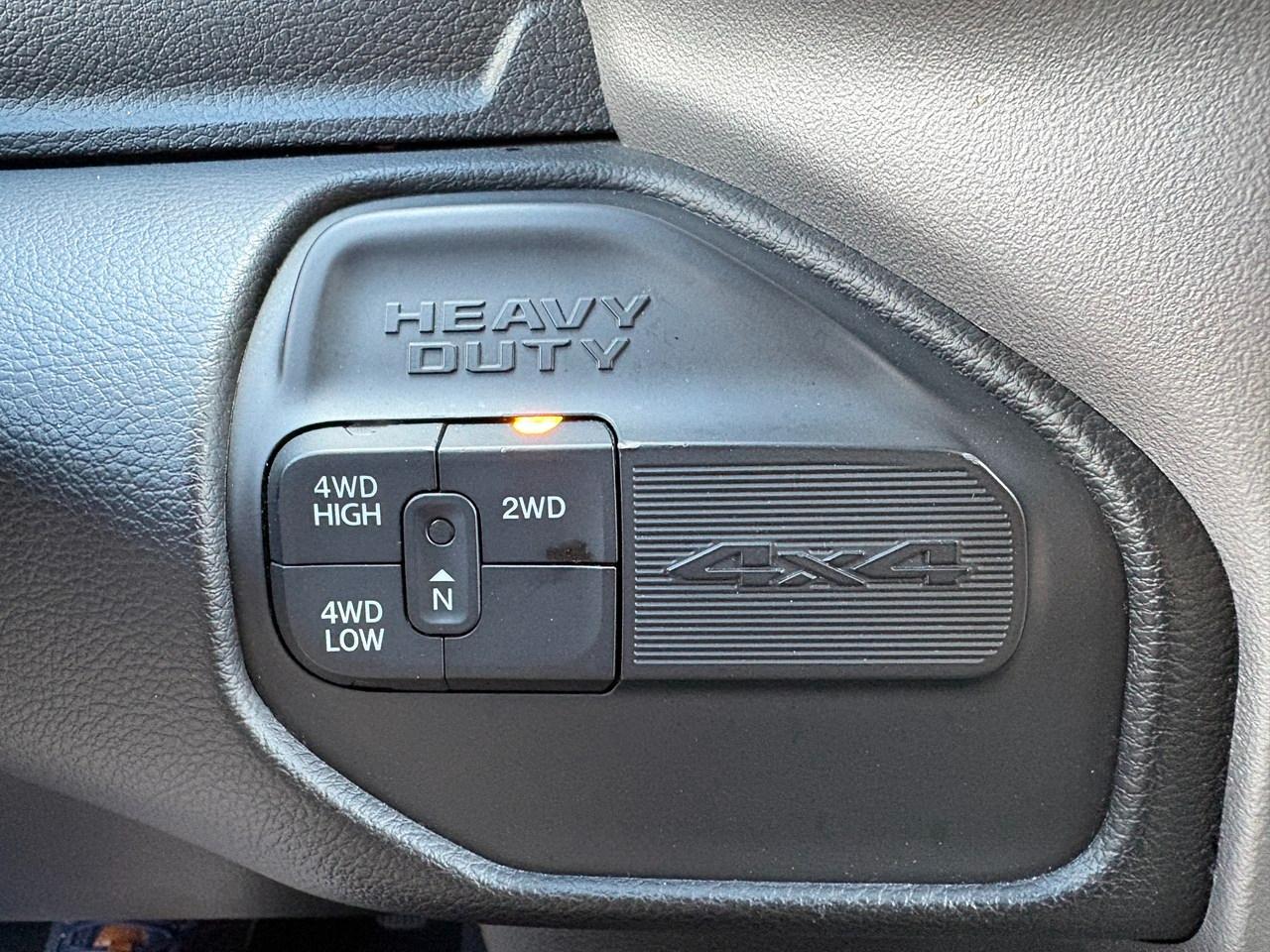 RAM 3500 Big Horn Crew Cab LWB 4WD DRW 2024