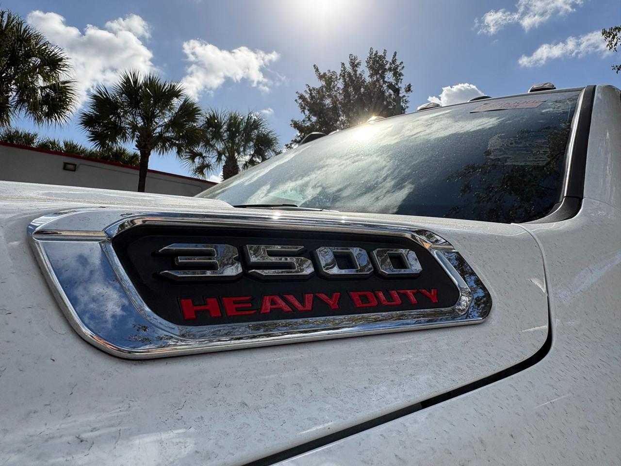 RAM 3500 Tradesman Crew Cab 4WD DRW 2024