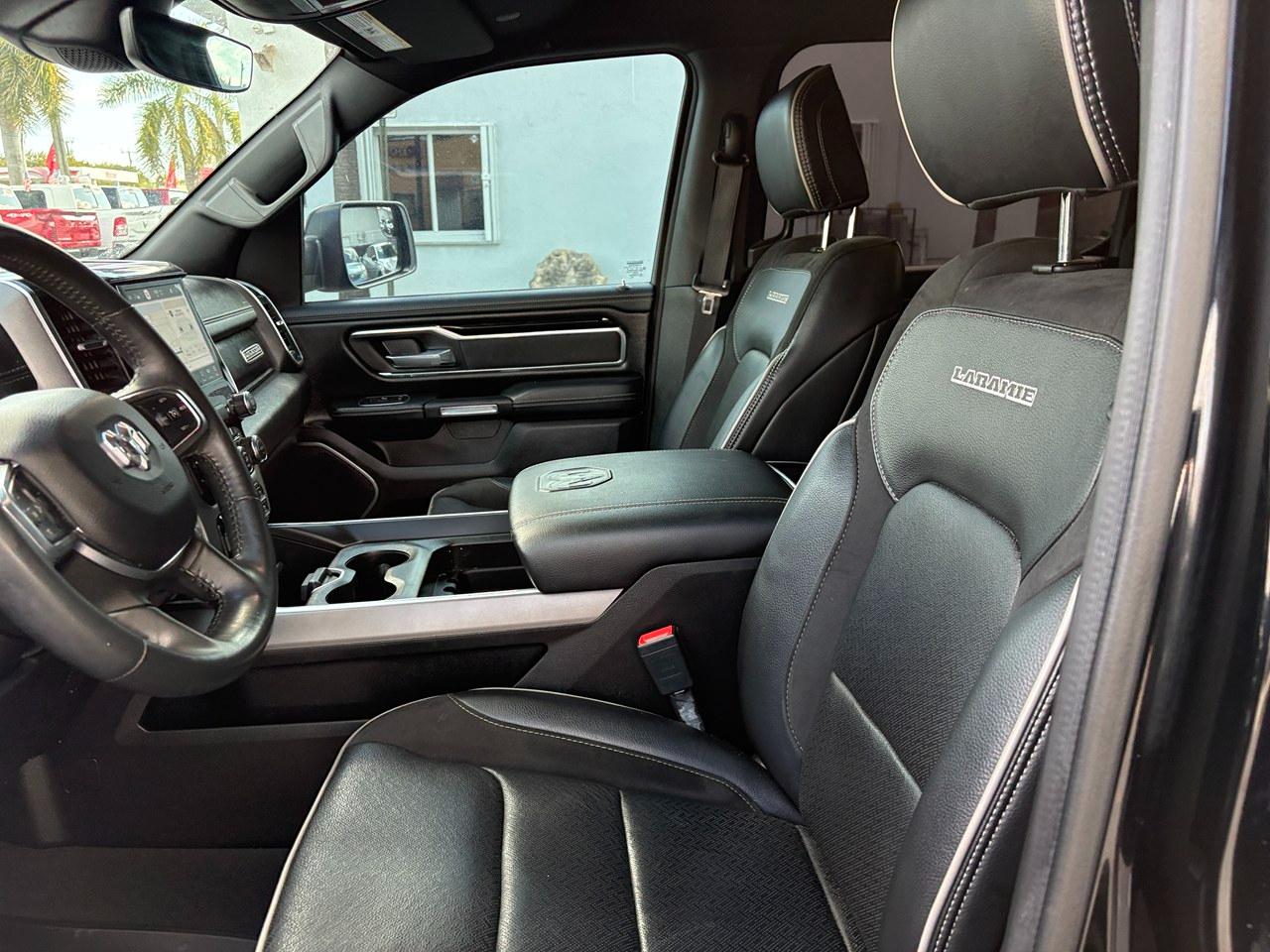 RAM 1500 Laramie Crew Cab SWB 2WD 2022