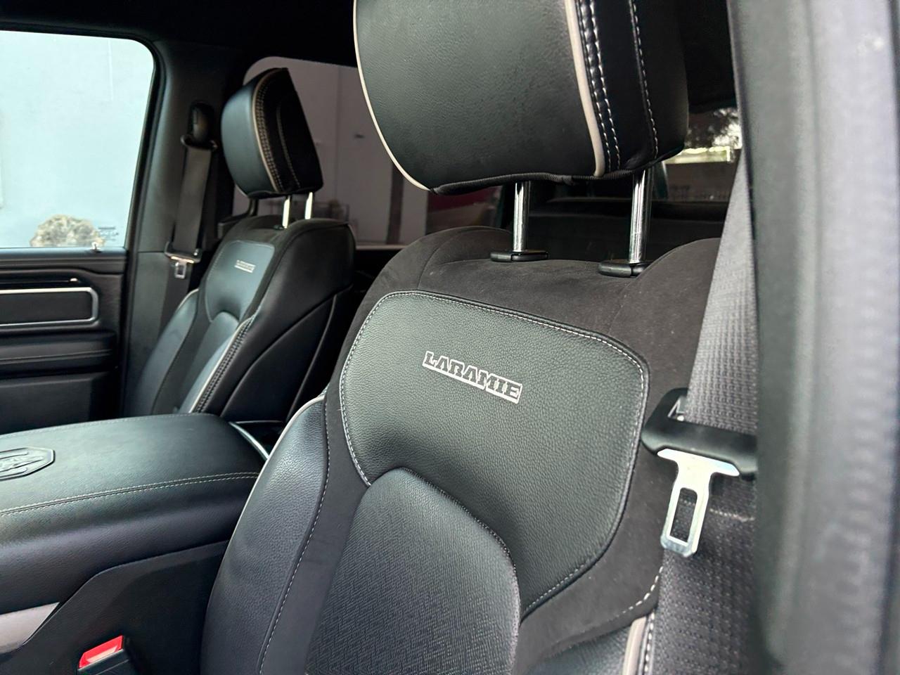 RAM 1500 Laramie Crew Cab SWB 2WD 2022