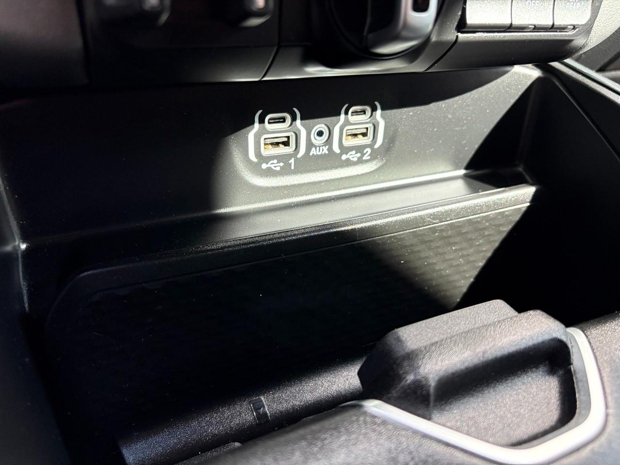 RAM 1500 Laramie Crew Cab SWB 2WD 2022