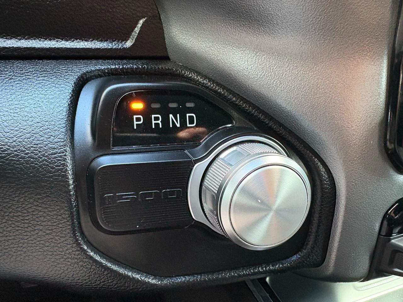 RAM 1500 Laramie Crew Cab SWB 2WD 2022