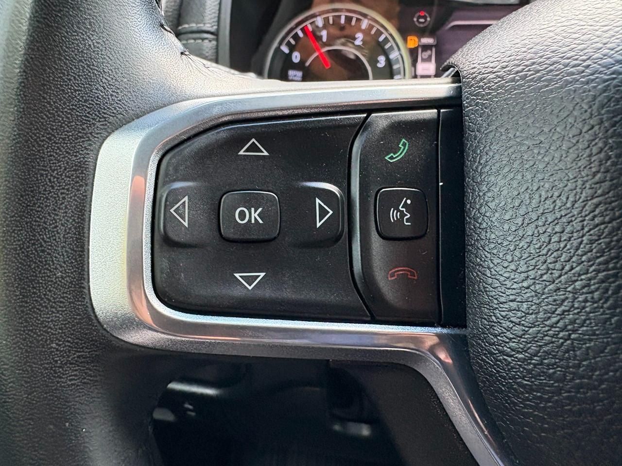 RAM 1500 Laramie Crew Cab SWB 2WD 2022