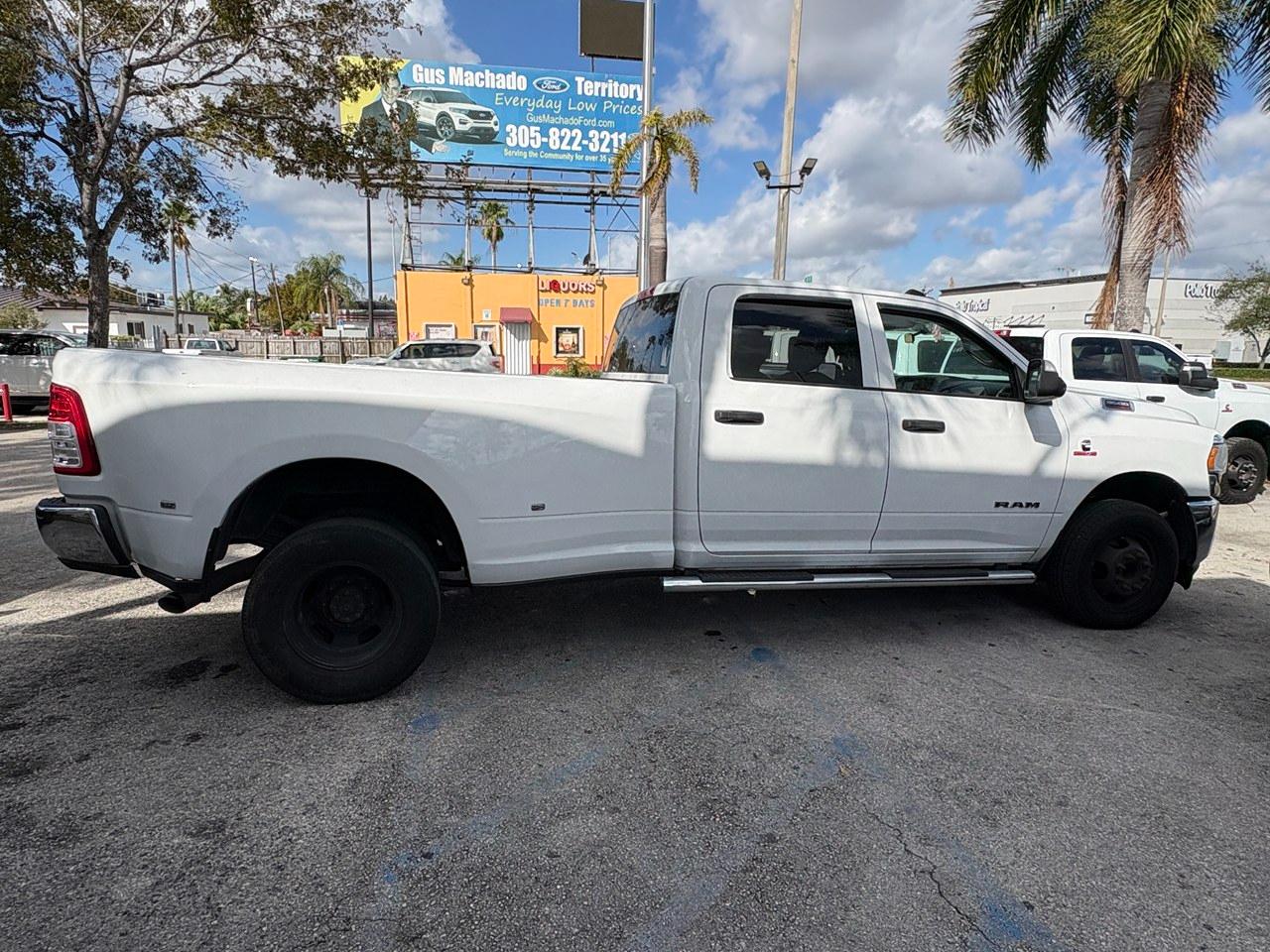 RAM 3500 Tradesman Crew Cab LWB 2WD DRW 2020