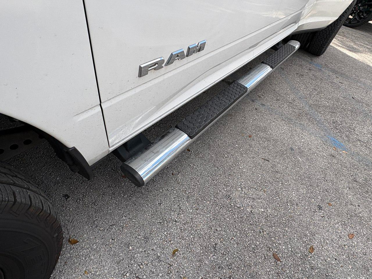 RAM 3500 Tradesman Crew Cab LWB 2WD DRW 2020