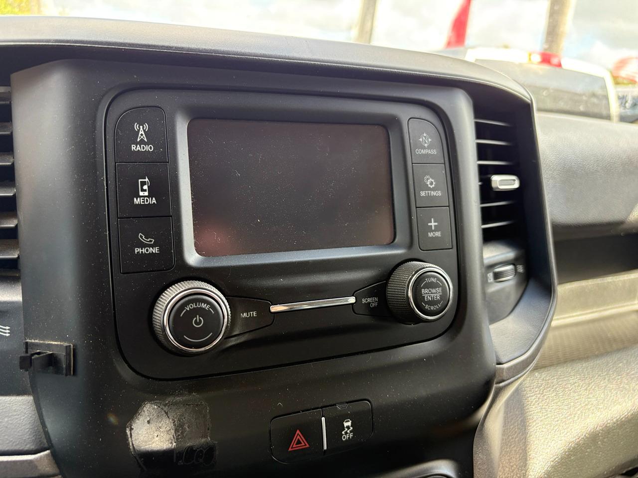 RAM 3500 Tradesman Crew Cab LWB 2WD DRW 2020