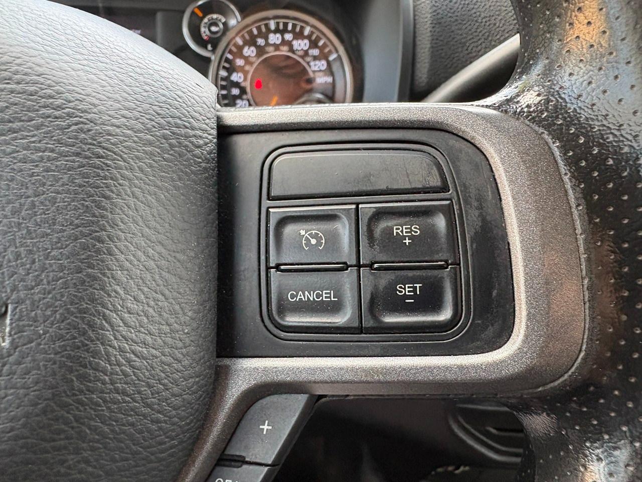 RAM 3500 Tradesman Crew Cab LWB 2WD DRW 2020