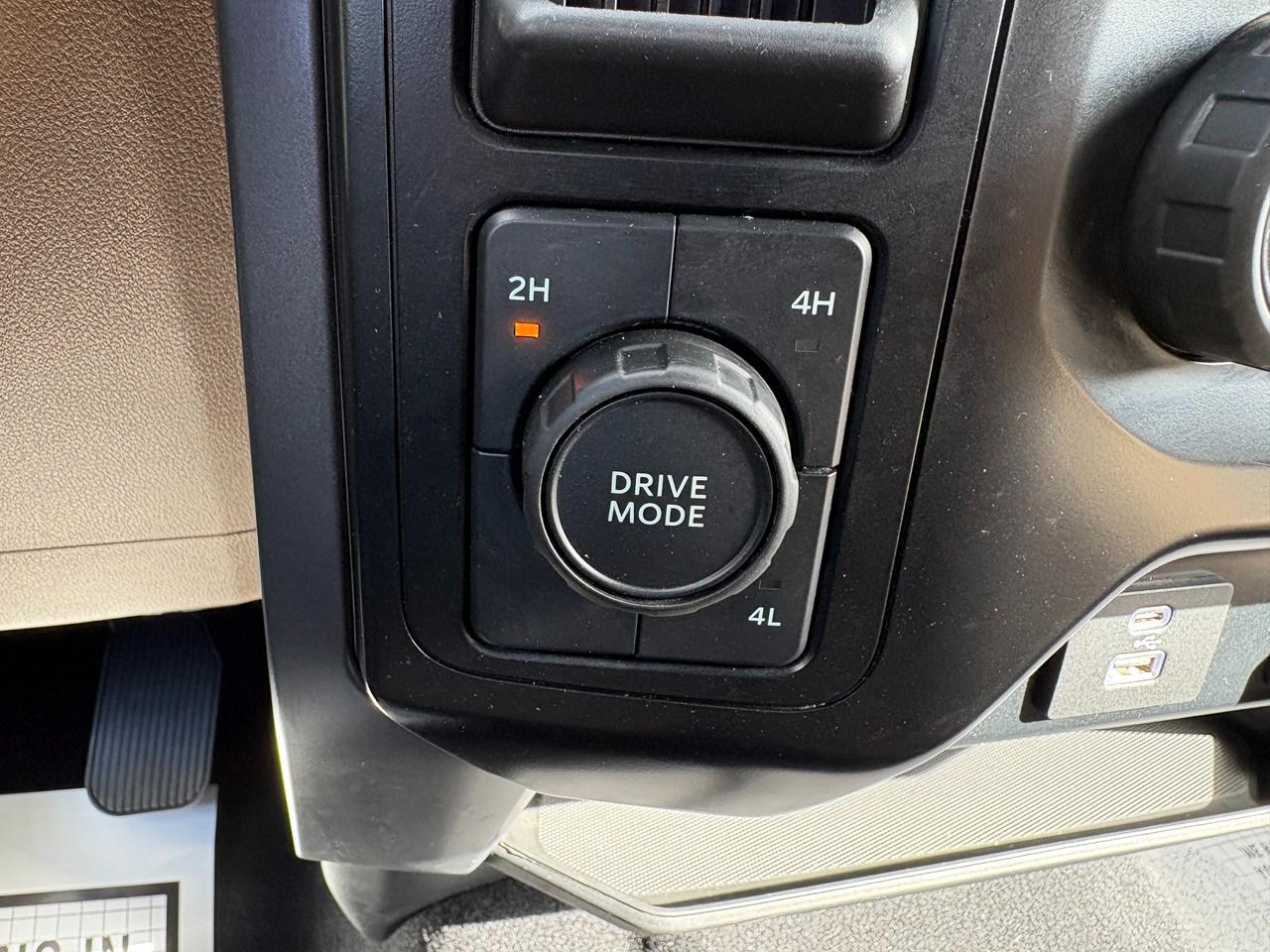 Ford F-150 Lariat SuperCrew 5.5-ft. Bed 4WD 2023