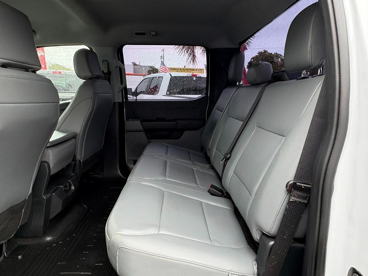 Ford F-350 SD King Ranch Crew Cab Long Bed DRW 4WD 2024