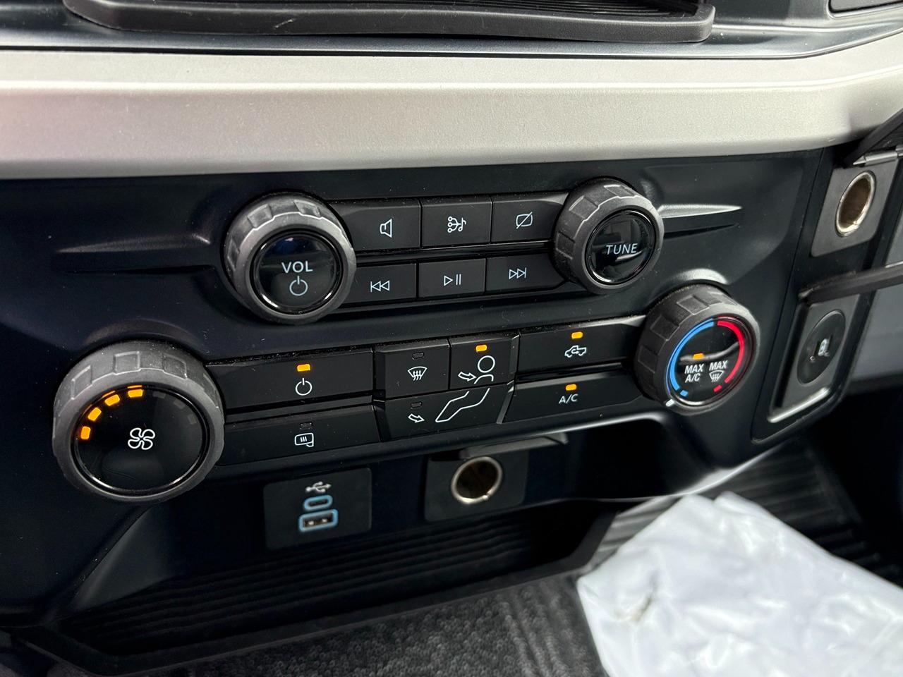 Ford F-350 SD King Ranch Crew Cab Long Bed DRW 4WD 2024