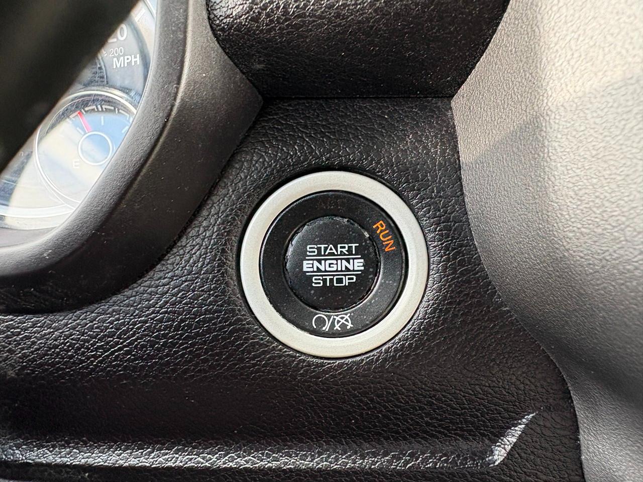 RAM 3500 Big Horn Crew Cab SWB 4WD 2023