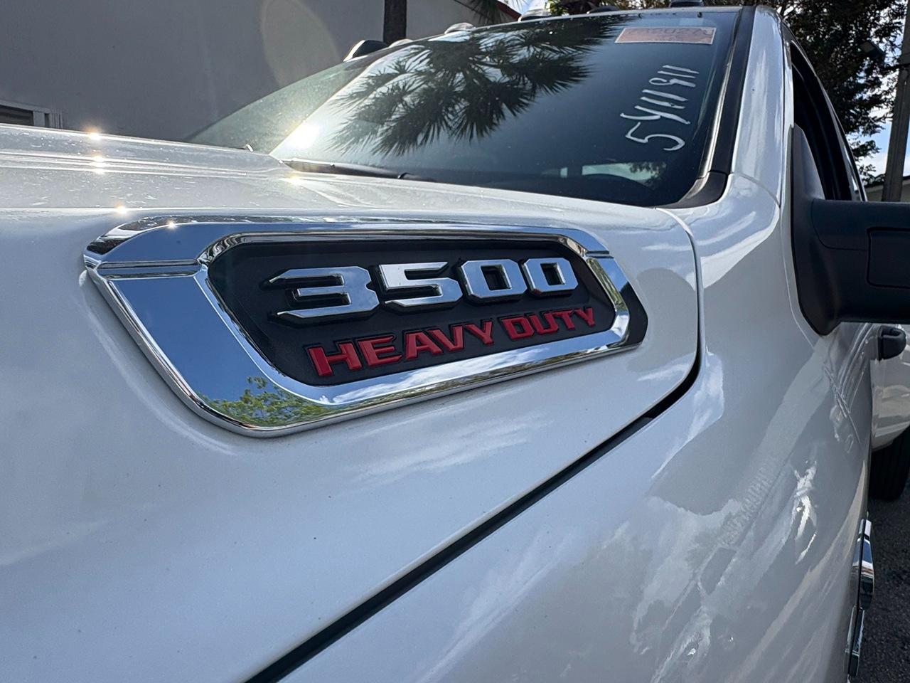 RAM 3500 Big Horn Crew Cab LWB 4WD DRW 2024