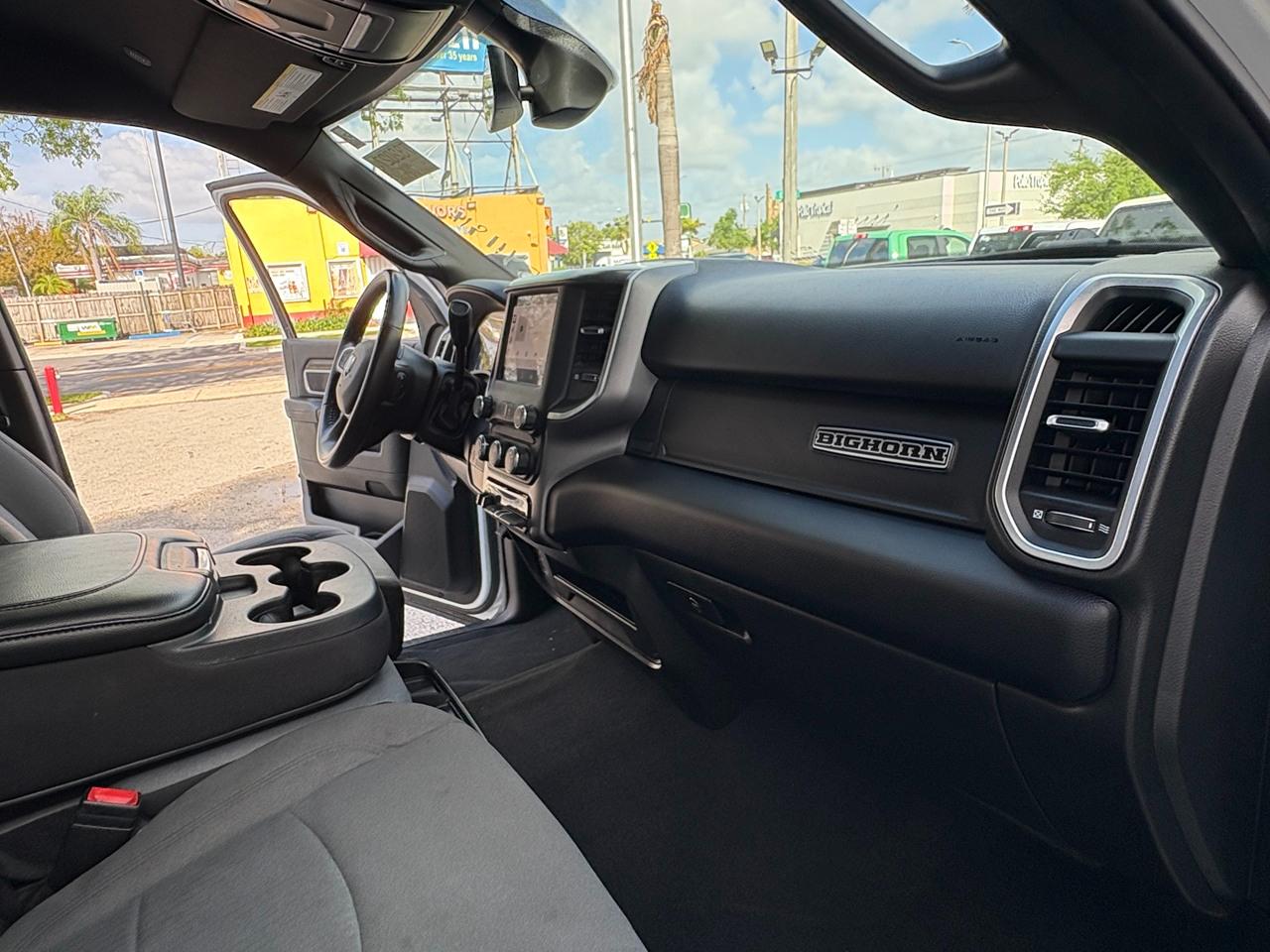 RAM 3500 Big Horn Crew Cab LWB 4WD DRW 2024