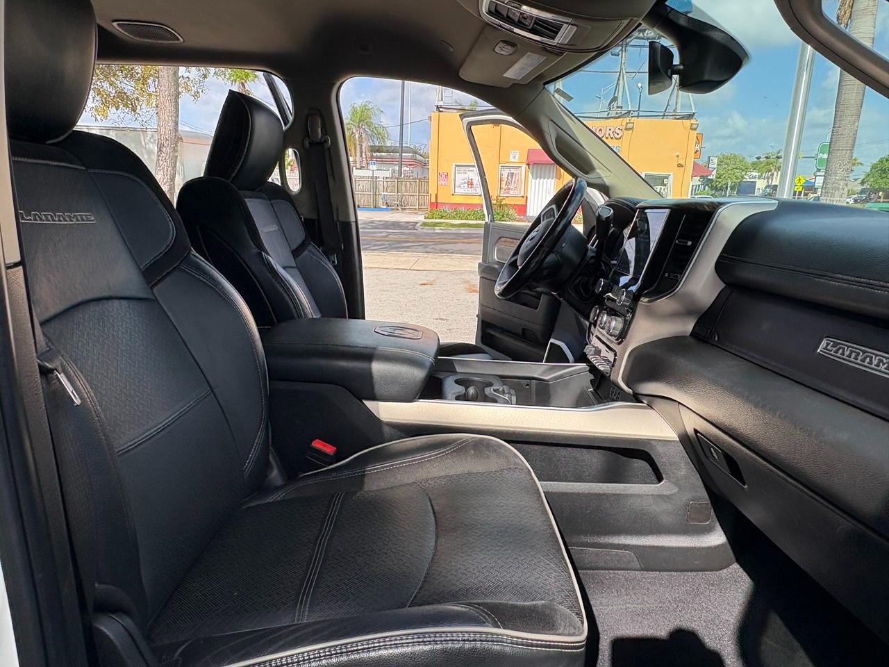 RAM 3500 Laramie Crew Cab LWB 2WD DRW 2021