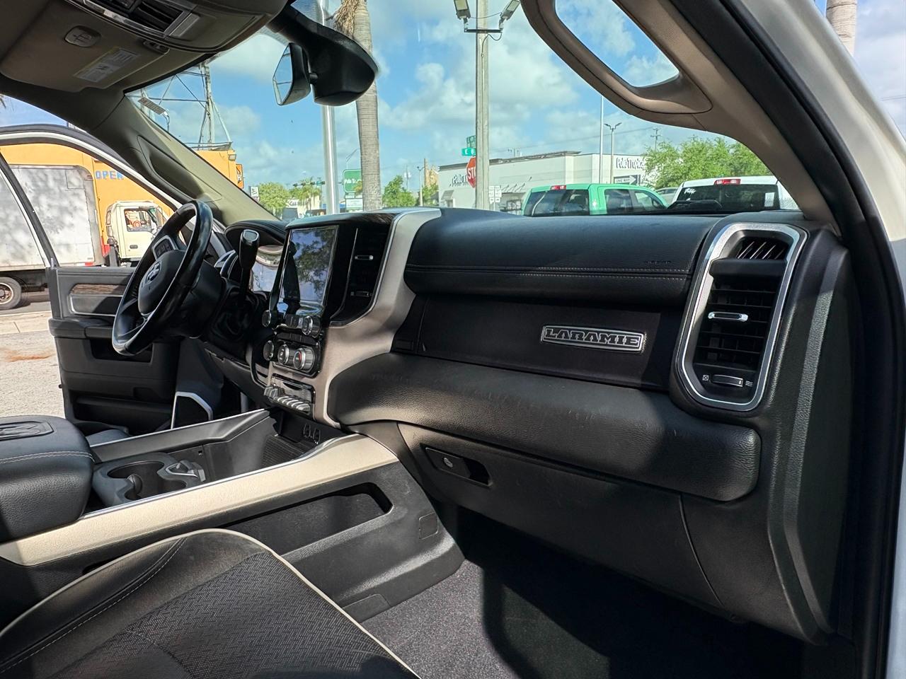 RAM 3500 Laramie Crew Cab LWB 2WD DRW 2021