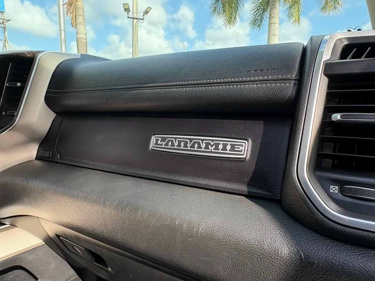 RAM 3500 Laramie Crew Cab LWB 2WD DRW 2021