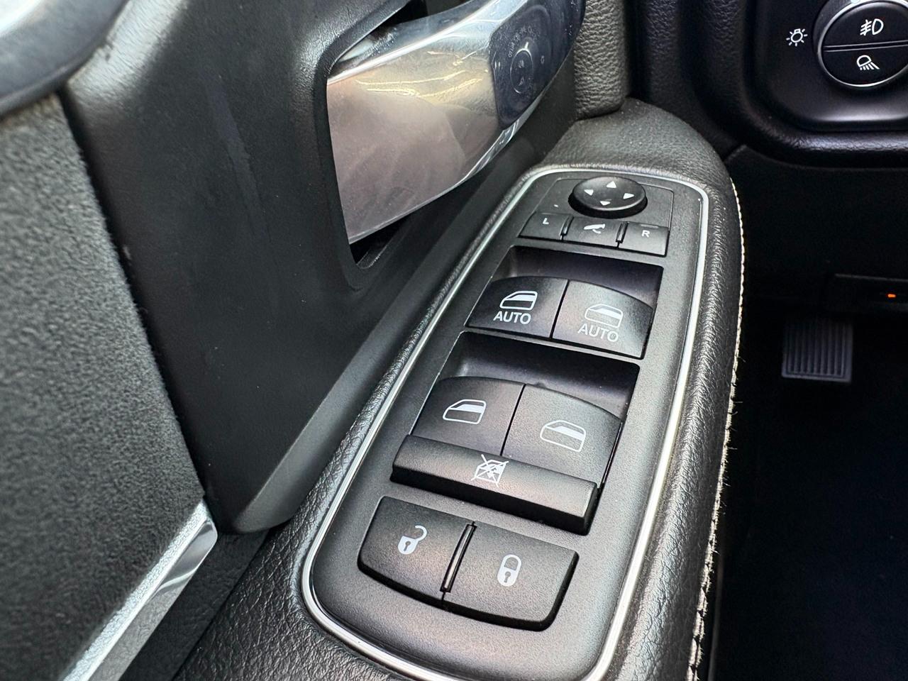 RAM 3500 Laramie Crew Cab LWB 2WD DRW 2021