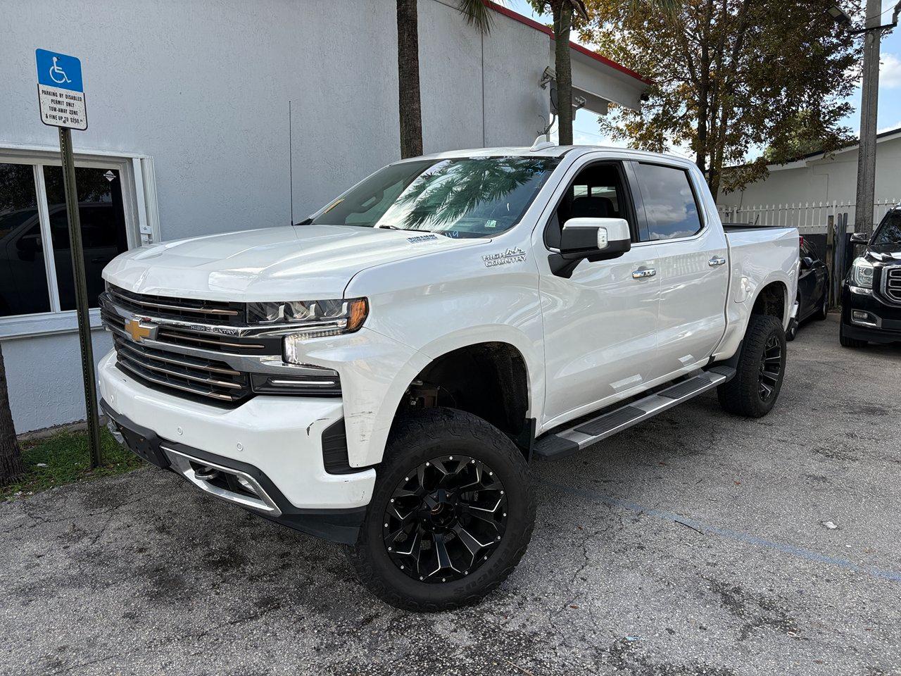 Chevrolet Silverado 1500 High Country Crew Cab Long Box 4WD 2021