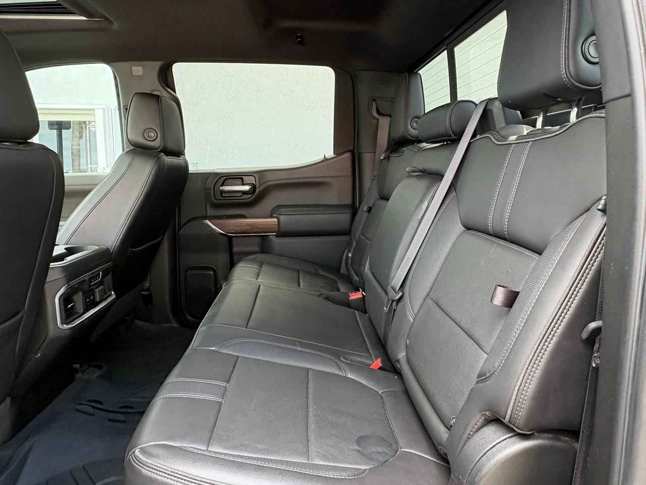 Chevrolet Silverado 1500 High Country Crew Cab Long Box 4WD 2021