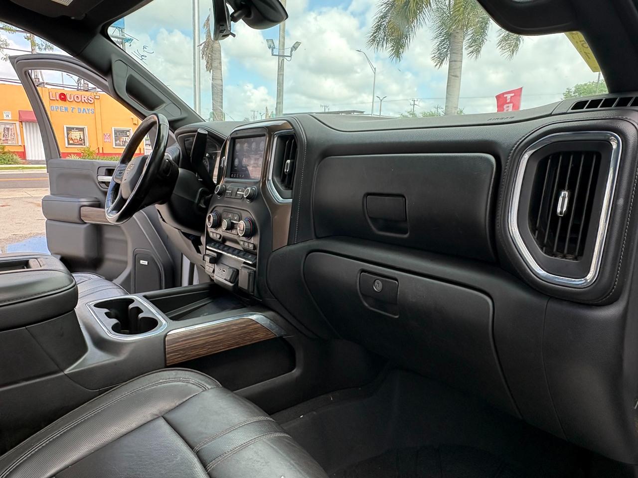 Chevrolet Silverado 1500 High Country Crew Cab Long Box 4WD 2021