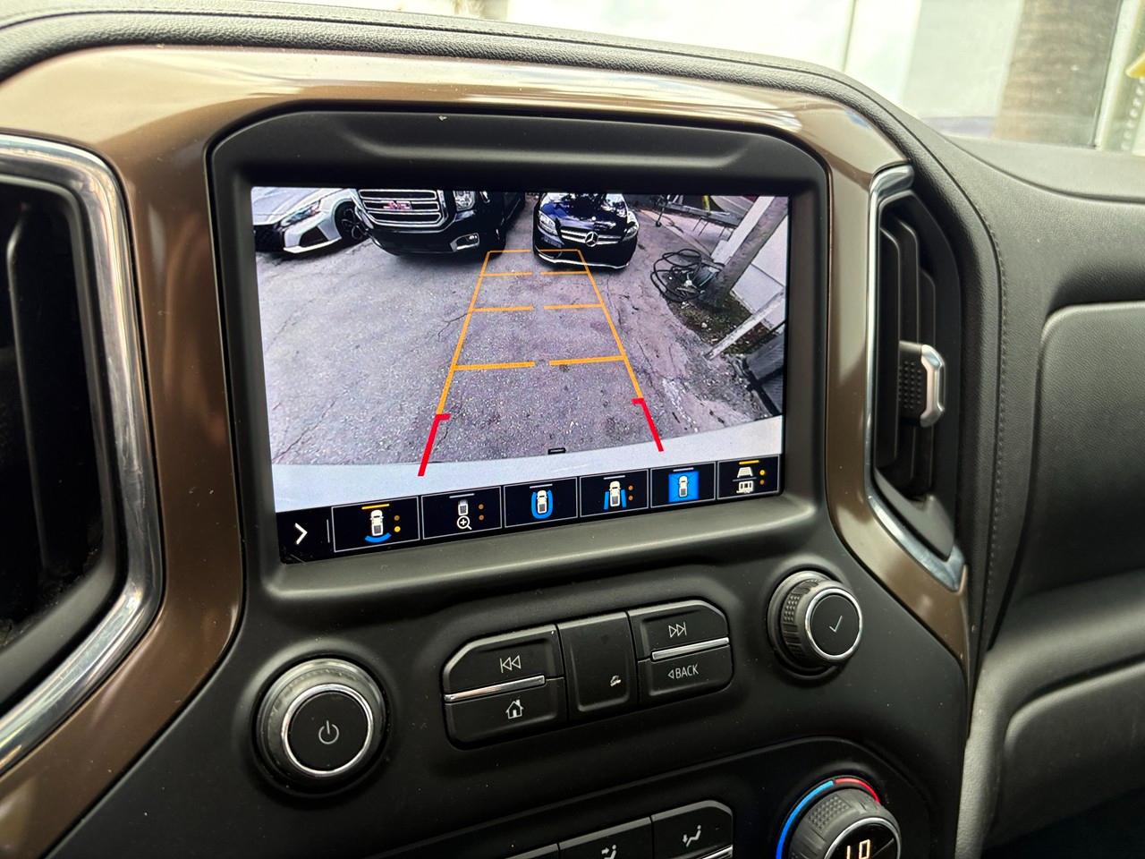 Chevrolet Silverado 1500 High Country Crew Cab Long Box 4WD 2021