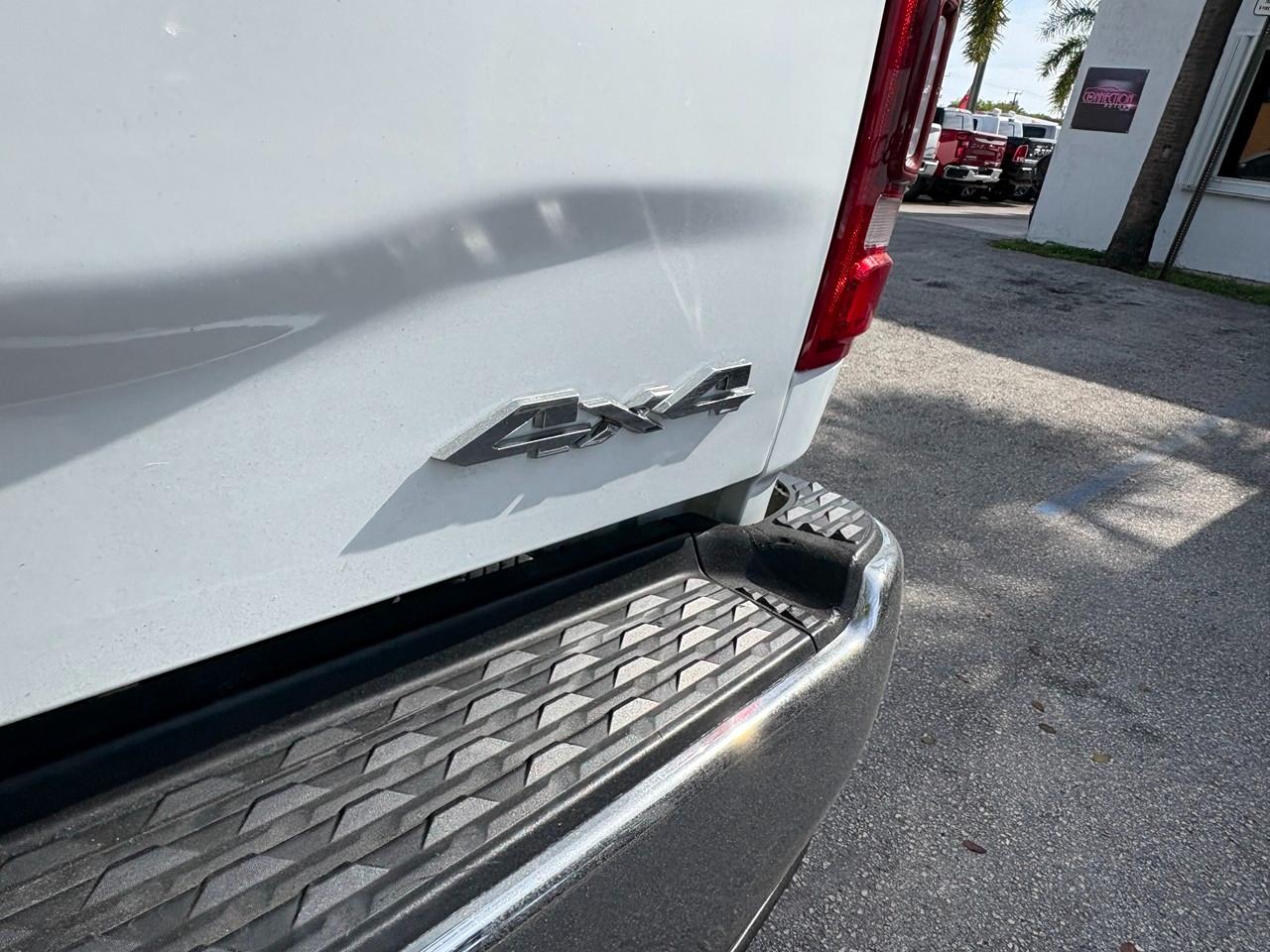 RAM 3500 Laramie Crew Cab LWB 4WD DRW 2022