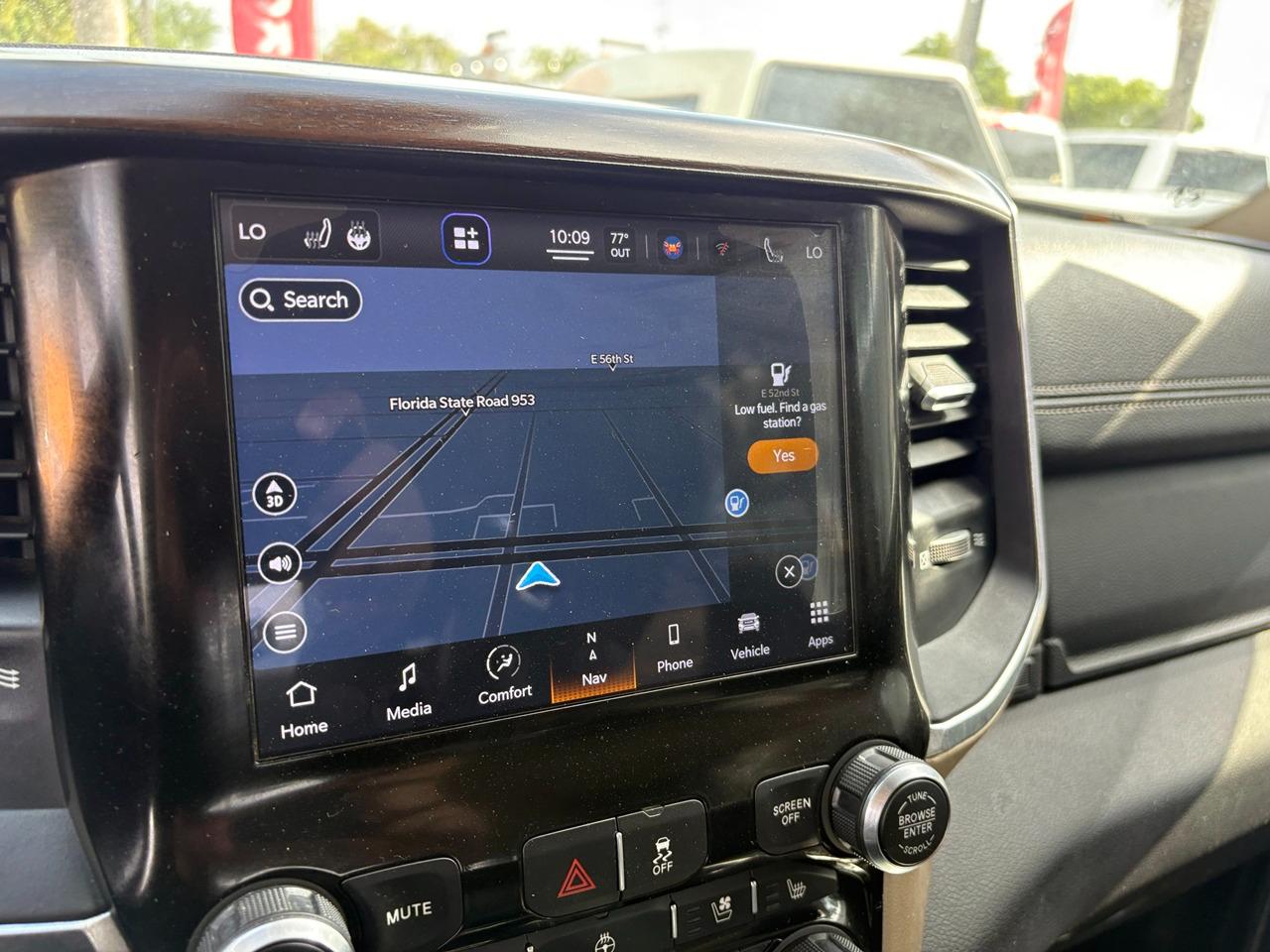 RAM 3500 Laramie Crew Cab LWB 4WD DRW 2022