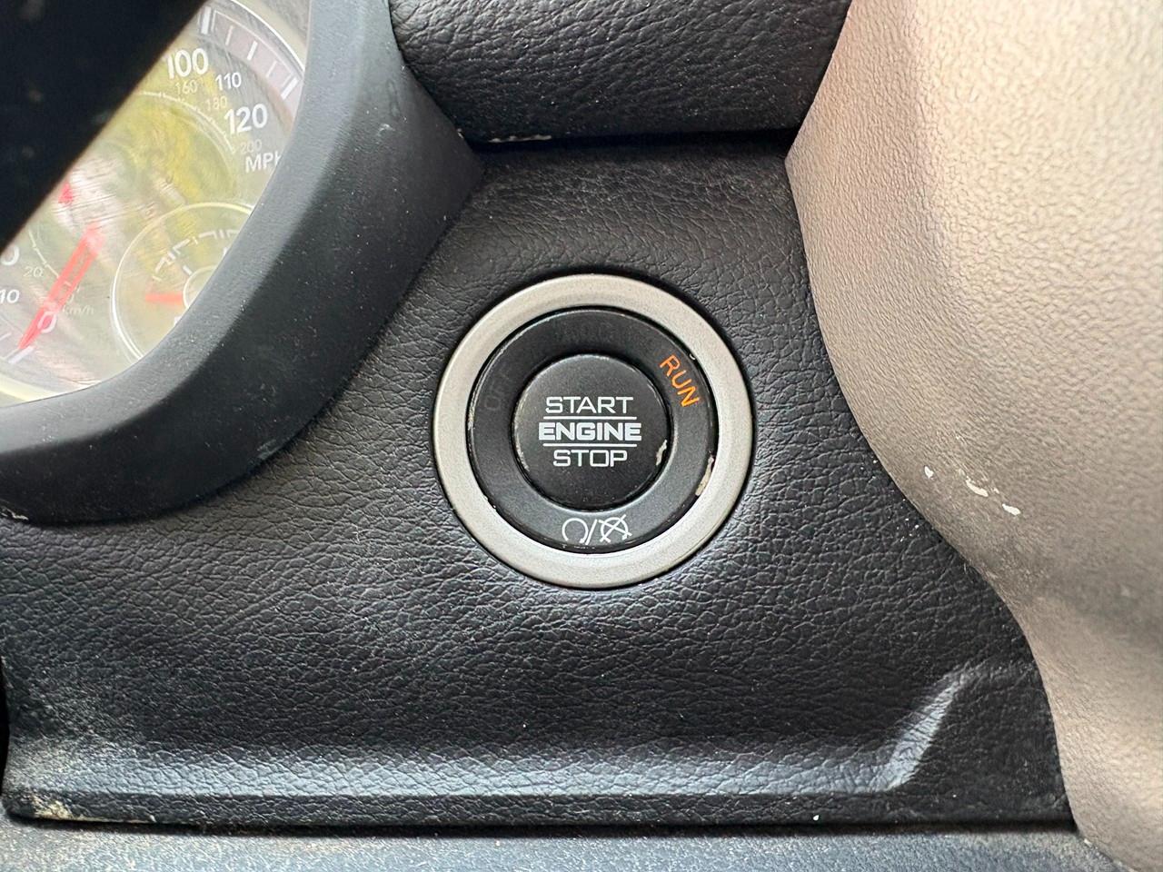 RAM 3500 Laramie Crew Cab LWB 4WD DRW 2022