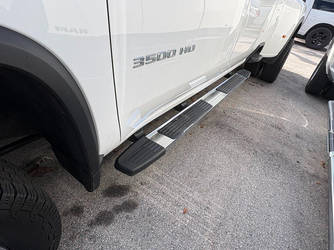Chevrolet Silverado 3500HD LT Crew Cab 4WD 2024