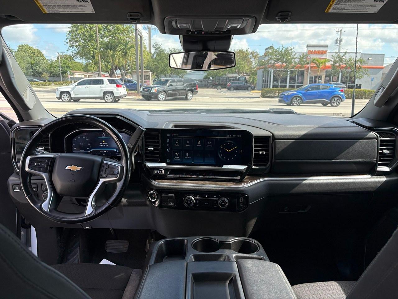 Chevrolet Silverado 3500HD LT Crew Cab 4WD 2024
