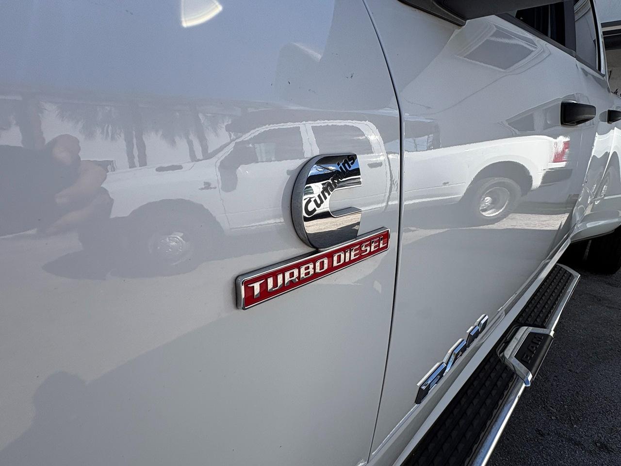 RAM 3500 Big Horn Crew Cab LWB 4WD DRW 2024