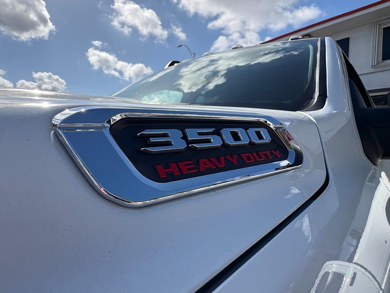 RAM 3500 Big Horn Crew Cab LWB 4WD DRW 2024