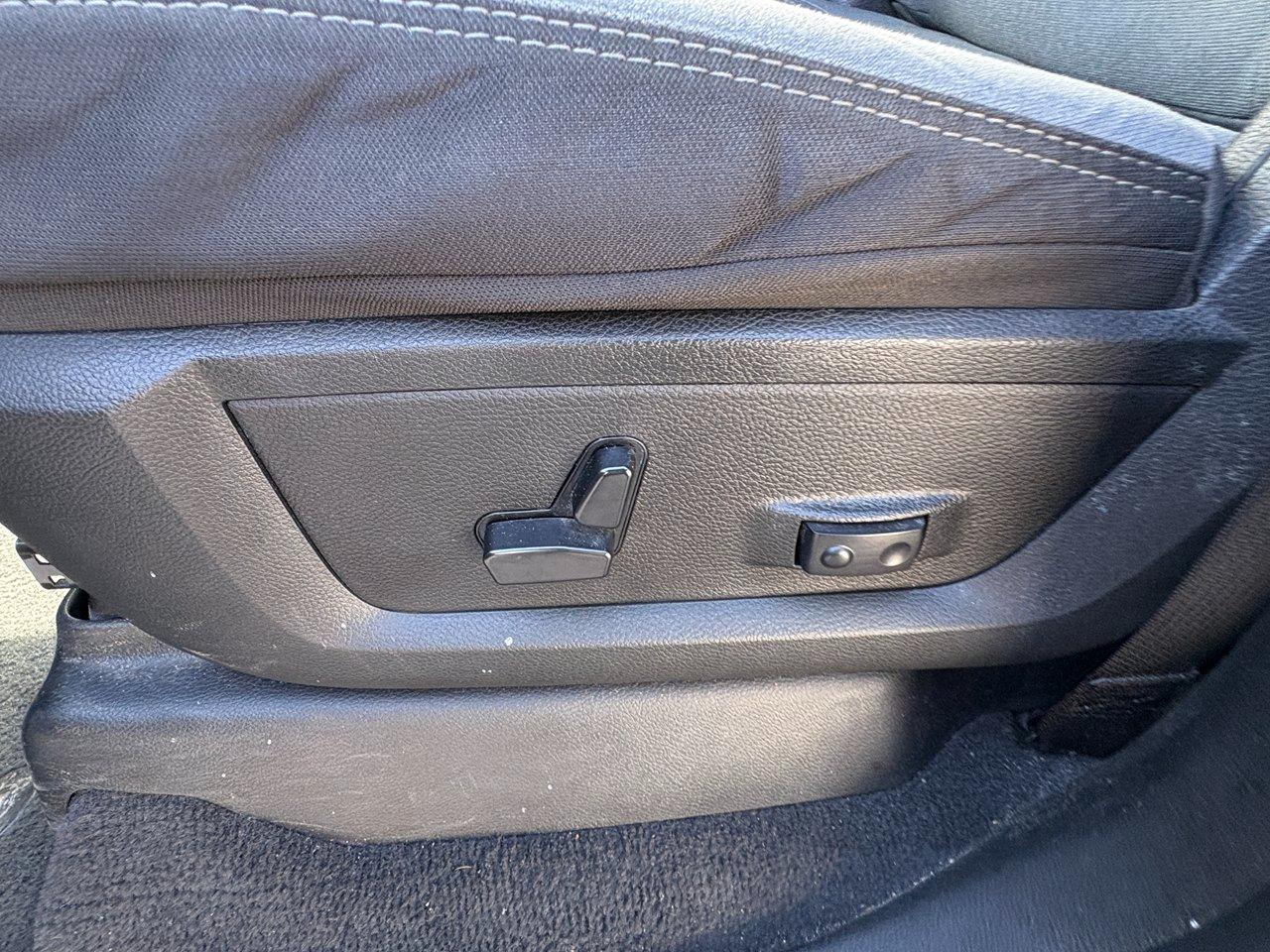 RAM 3500 Big Horn Crew Cab LWB 4WD DRW 2024