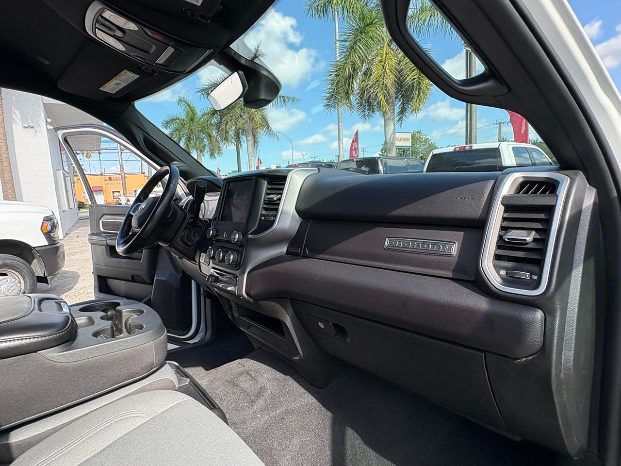 RAM 3500 Big Horn Crew Cab LWB 4WD DRW 2024