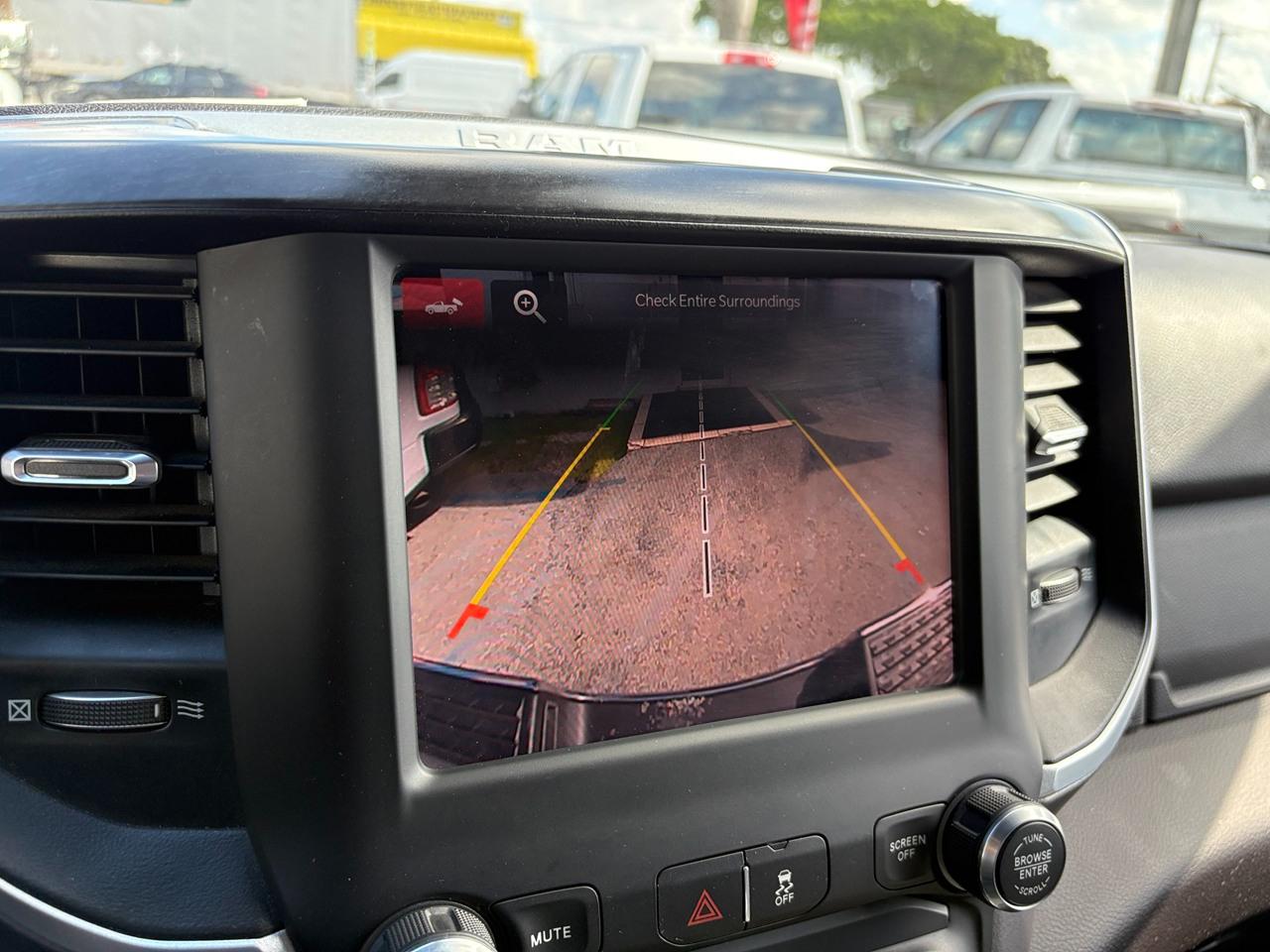 RAM 3500 Big Horn Crew Cab LWB 4WD DRW 2024