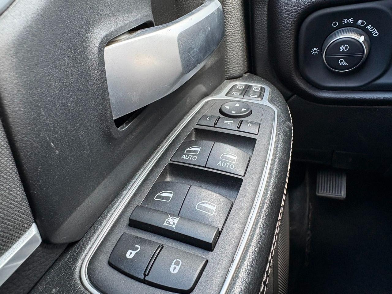 RAM 3500 Big Horn Crew Cab LWB 4WD DRW 2024