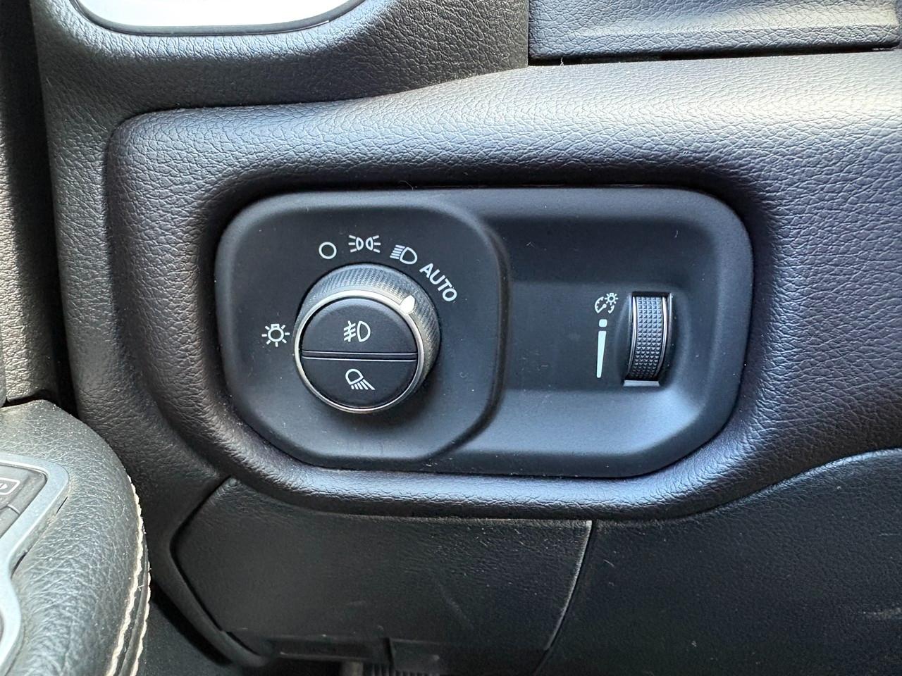 RAM 3500 Big Horn Crew Cab LWB 4WD DRW 2024