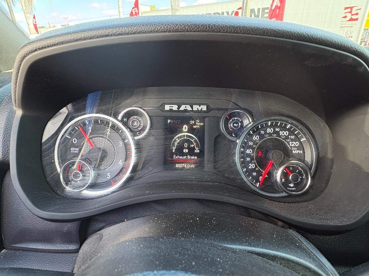 RAM 2500 Tradesman Crew Cab SWB 4WD 2024