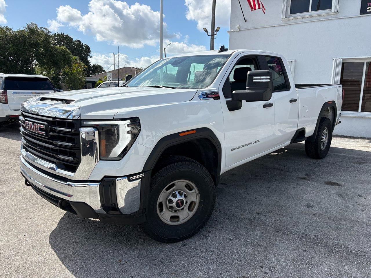 GMC Sierra 2500HD Pro Double Cab 4WD SB 2024