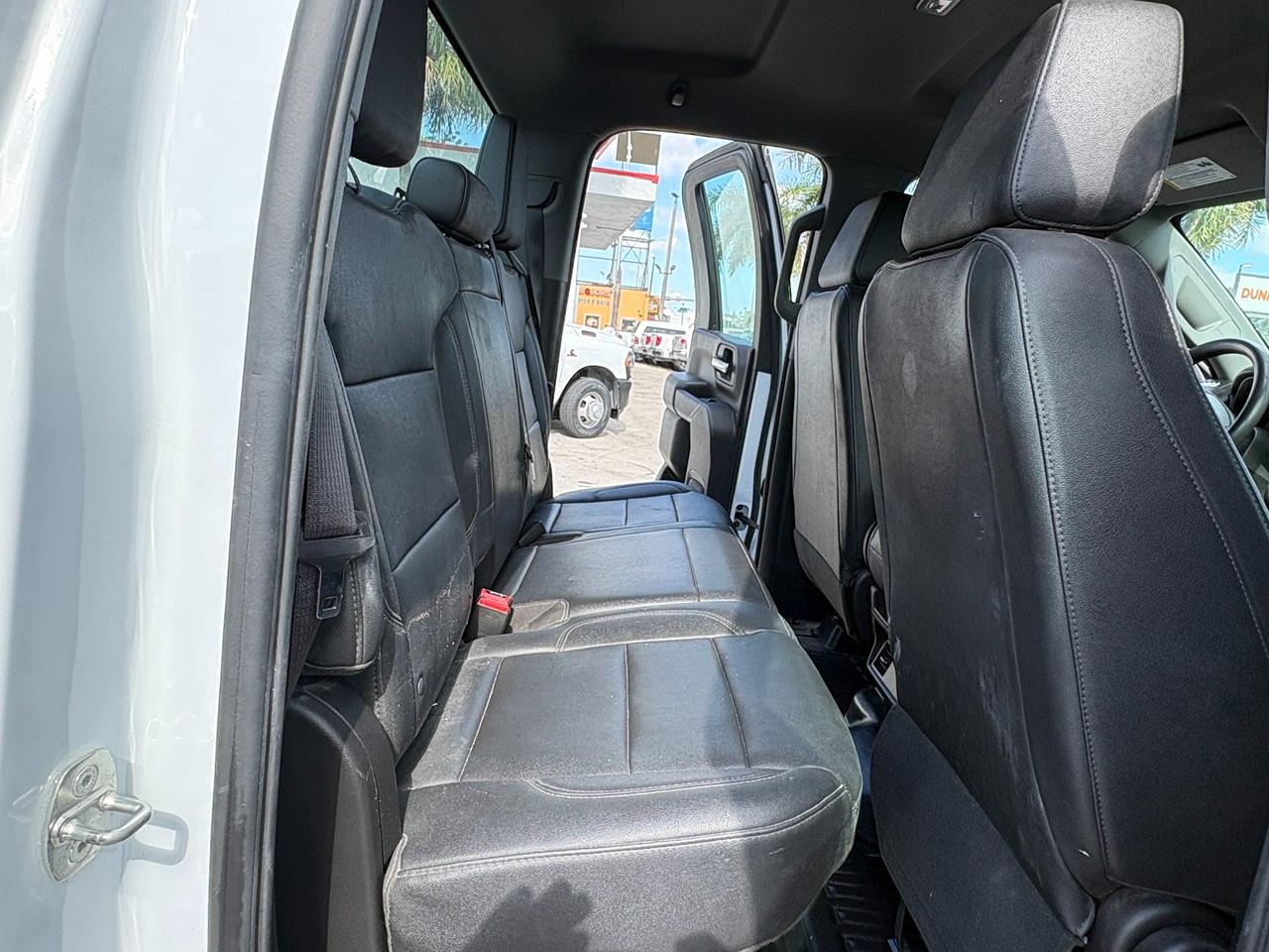 GMC Sierra 2500HD Pro Double Cab 4WD SB 2024