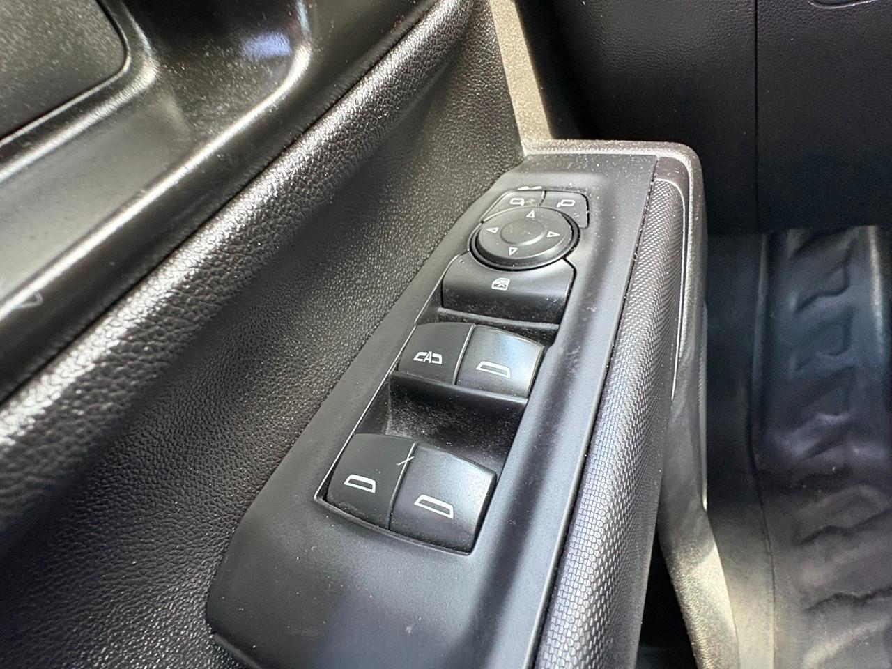 GMC Sierra 2500HD Pro Double Cab 4WD SB 2024