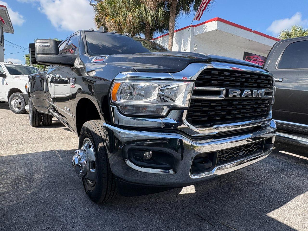 RAM 3500 Big Horn Crew Cab LWB 4WD DRW 2023