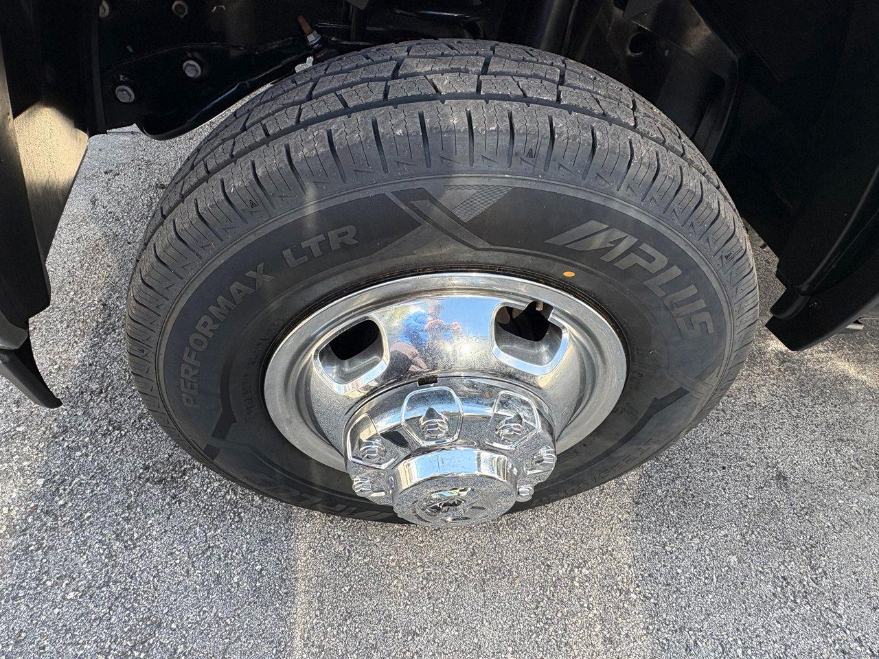 RAM 3500 Big Horn Crew Cab LWB 4WD DRW 2023
