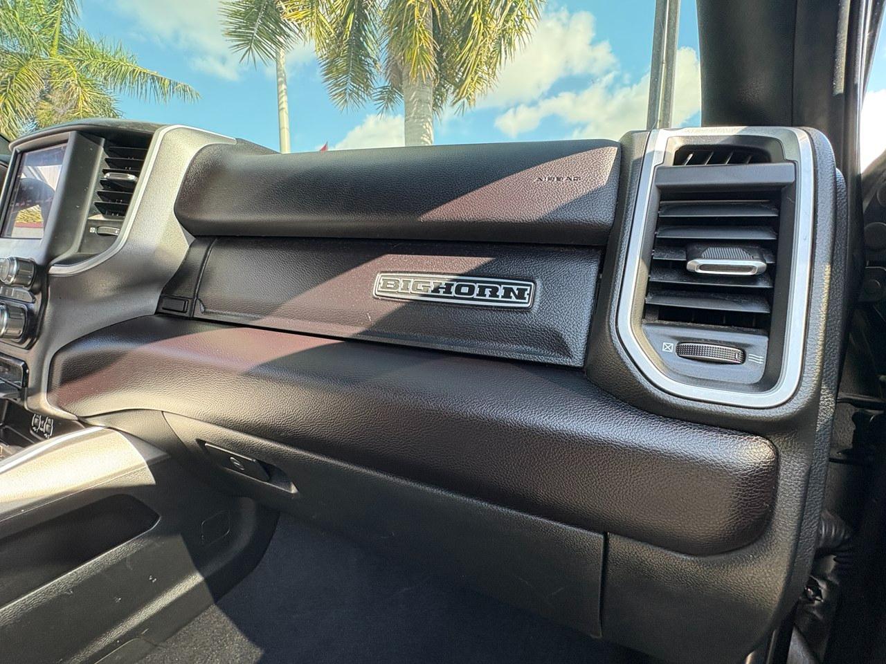 RAM 3500 Big Horn Crew Cab LWB 4WD DRW 2023