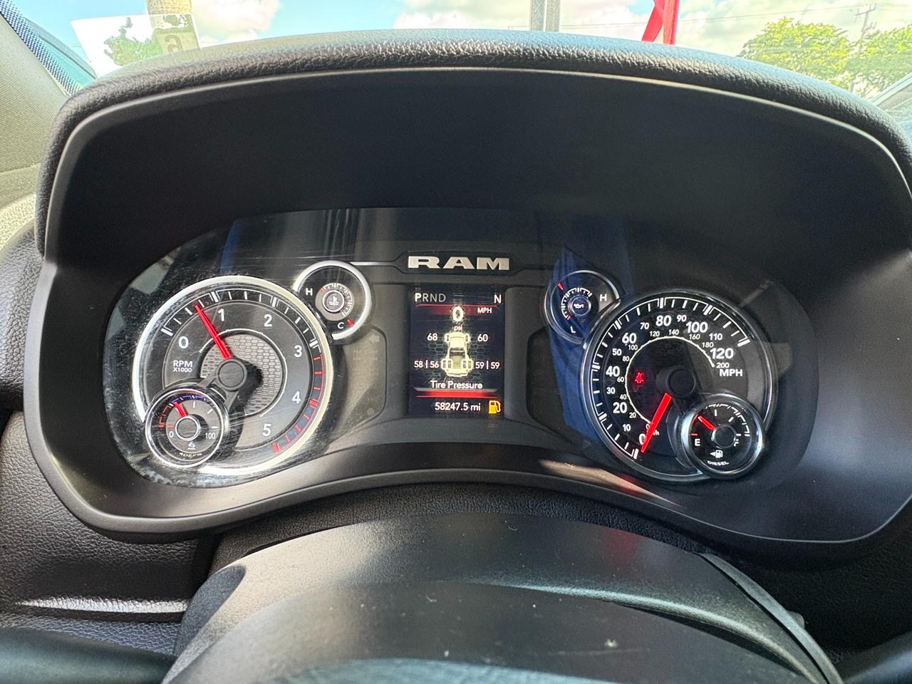RAM 3500 Big Horn Crew Cab LWB 4WD DRW 2023