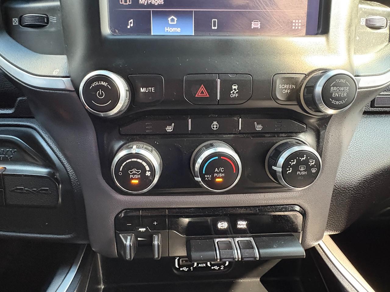 RAM 3500 Big Horn Crew Cab LWB 4WD DRW 2023
