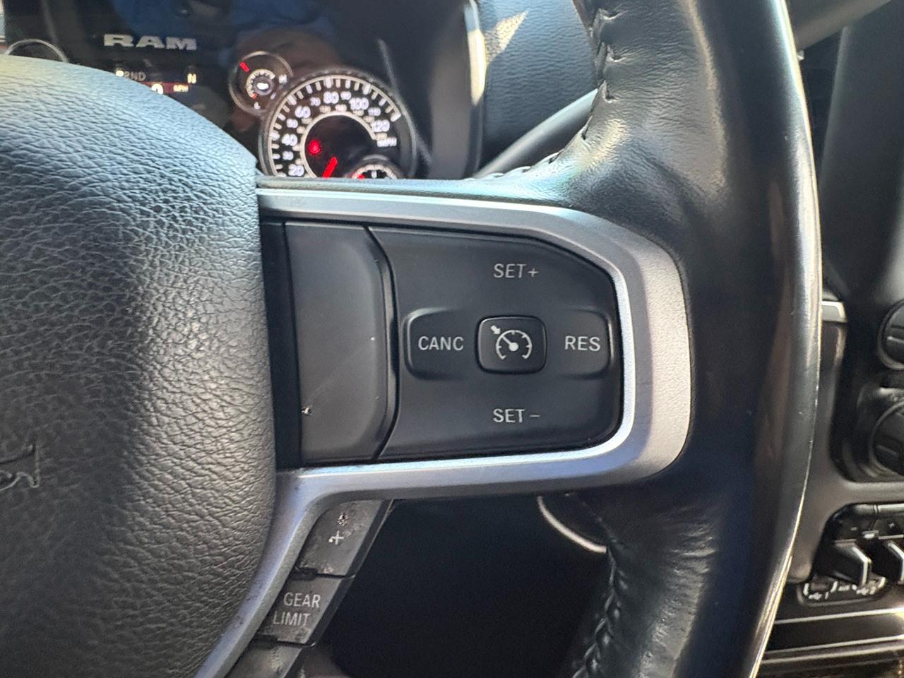 RAM 3500 Big Horn Crew Cab LWB 4WD DRW 2023